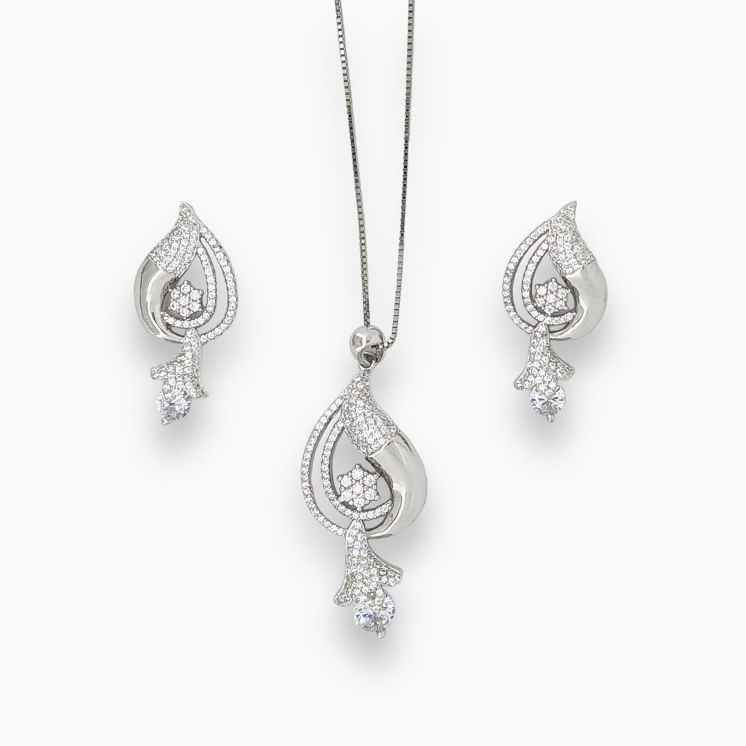 Designer Pendant with earring set made with 925 silver studded with Cz stone