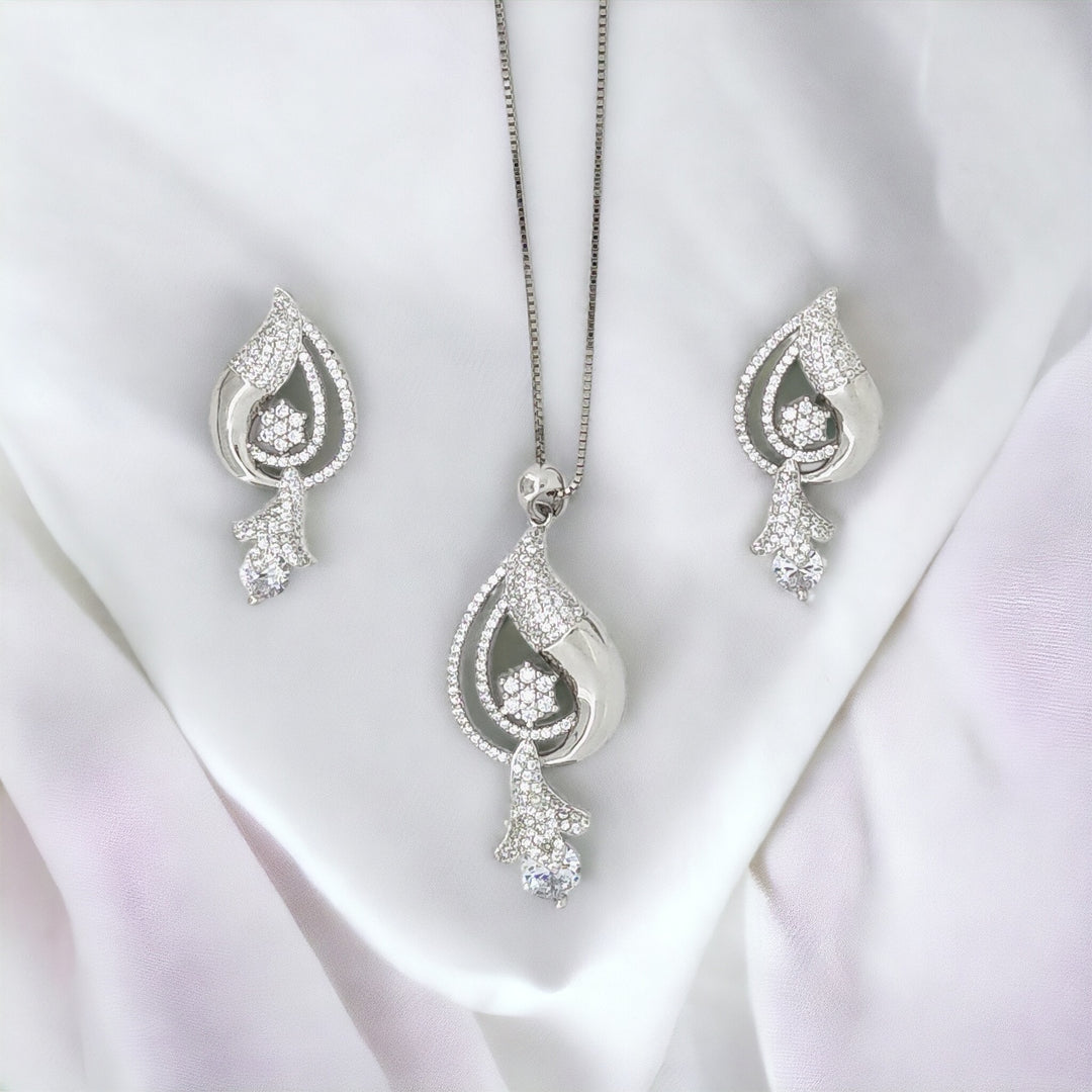 Beautiful designer silver pendant with matching earring set