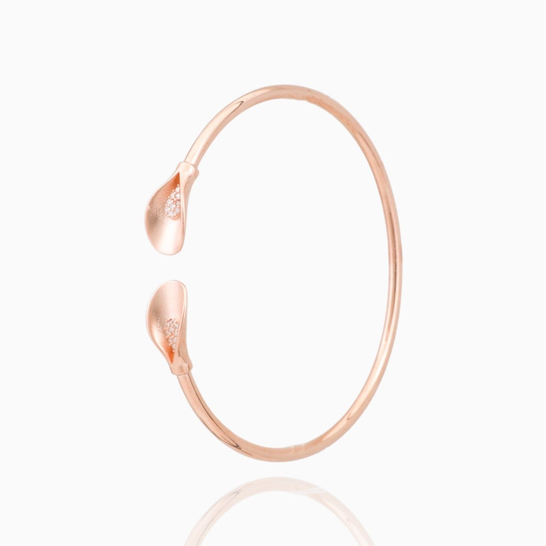 Ladies Kada - Petal design