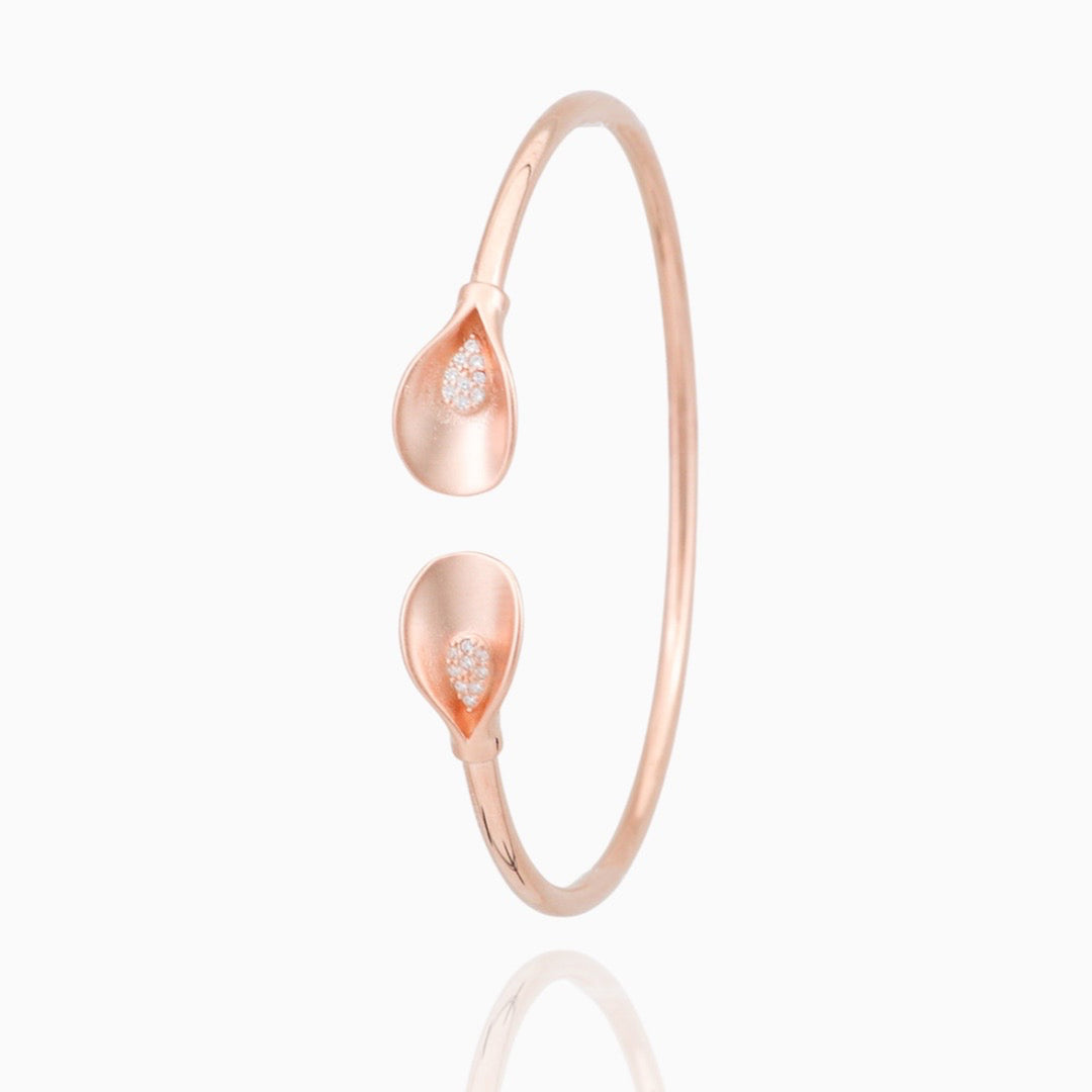 Ladies Kada - Petal design